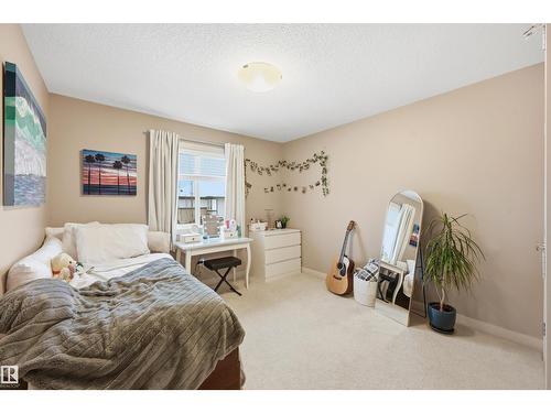 140 Axbridge Ga, Sherwood Park, AB - Indoor Photo Showing Bedroom