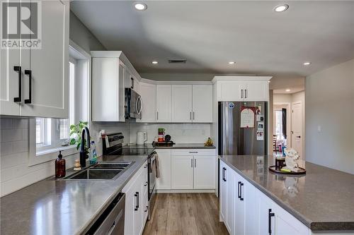 4537 & 4549 Notre Dame Avenue, Hanmer, ON - Indoor Photo Showing Kitchen With Double Sink With Upgraded Kitchen