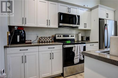 4537 & 4549 Notre Dame Avenue, Hanmer, ON - Indoor Photo Showing Kitchen With Upgraded Kitchen