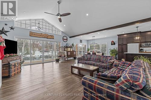 7544 Highway 35, Kawartha Lakes (Laxton/Digby/Longford), ON - Indoor
