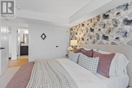 68 Cygnet Drive, Stratford, ON - Indoor Photo Showing Bedroom