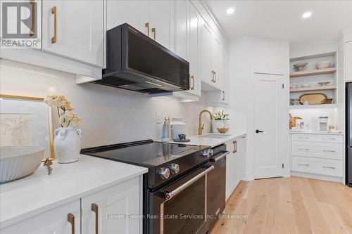 68 Cygnet Drive, Stratford, ON - Indoor Photo Showing Kitchen