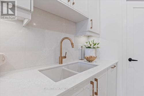 68 Cygnet Drive, Stratford, ON - Indoor