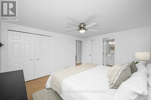 112 Thomas Street, Cambridge, ON - Indoor Photo Showing Bedroom