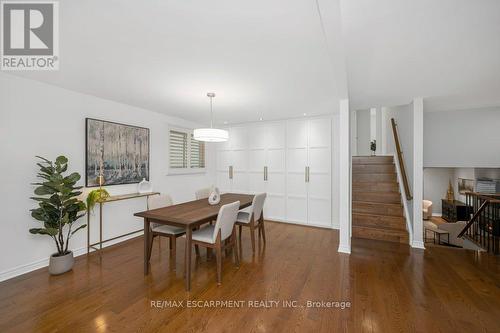 112 Thomas Street, Cambridge, ON - Indoor Photo Showing Dining Room