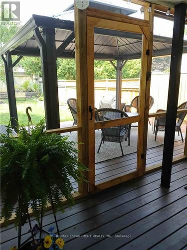 112 Thomas Street, Cambridge, ON - 