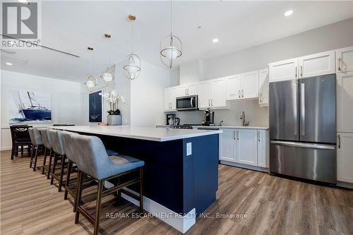 006 - 39 Sister Varga Terrace, Hamilton, ON - Indoor Photo Showing Kitchen With Upgraded Kitchen