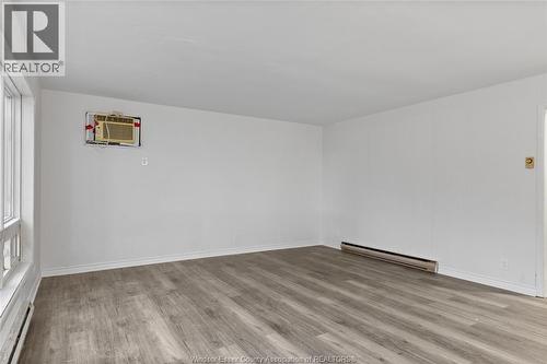 1400-1430 Seneca Street, Windsor, ON - Indoor Photo Showing Other Room
