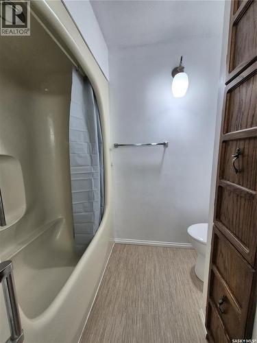 725 Shropshire Avenue, Radville, SK - Indoor Photo Showing Bathroom