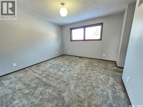 725 Shropshire Avenue, Radville, SK - Indoor Photo Showing Other Room