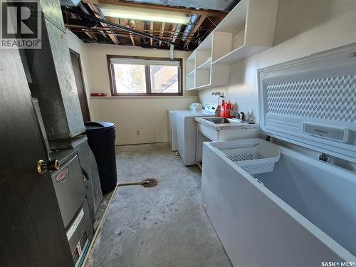 725 Shropshire Avenue, Radville, SK - Indoor