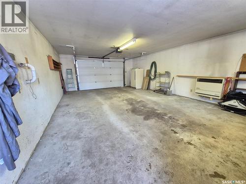 725 Shropshire Avenue, Radville, SK - Indoor Photo Showing Garage
