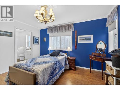 801 20Th Street Ne Unit# 4, Salmon Arm, BC - Indoor Photo Showing Bedroom