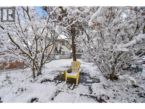 801 20Th Street Ne Unit# 4, Salmon Arm, BC - Outdoor