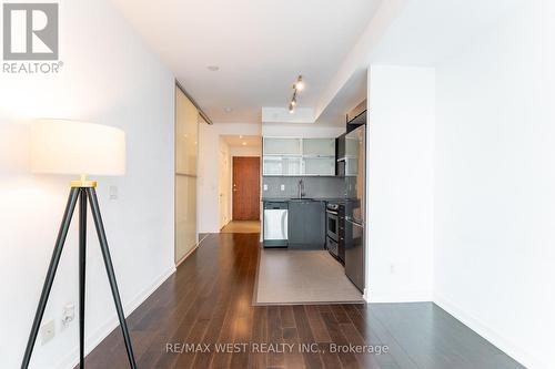 2605 - 170 Fort York Boulevard, Toronto, ON - Indoor