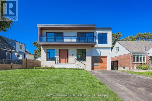 957 Dormer Street, Mississauga, ON - Outdoor With Facade