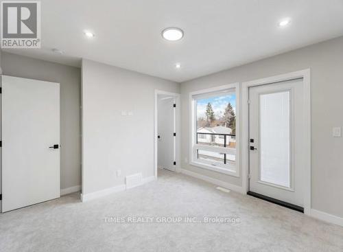 9145 154 St. Sw, Edmonton, AB - Indoor Photo Showing Other Room
