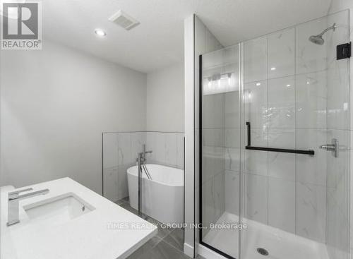 9145 154 St. Sw, Edmonton, AB - Indoor Photo Showing Bathroom