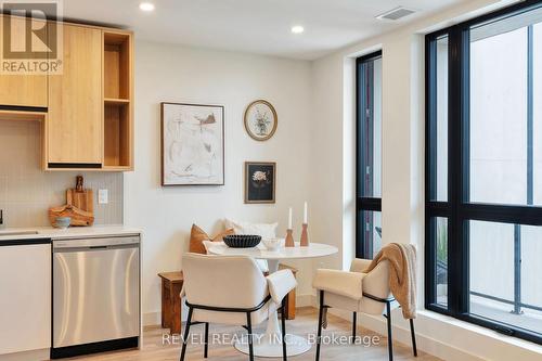 202 - 4390 Hillview Drive, Lincoln, ON - Indoor Photo Showing Dining Room