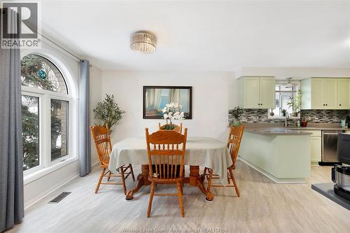 445 Olcott Avenue, Lasalle, ON - Indoor Photo Showing Dining Room