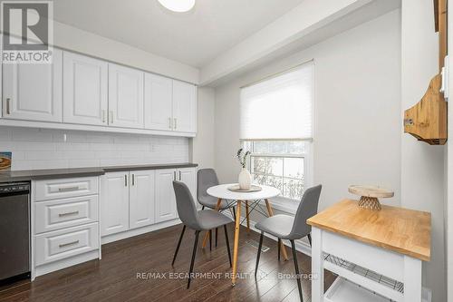 15 - 565 Guelph Line, Burlington, ON - Indoor