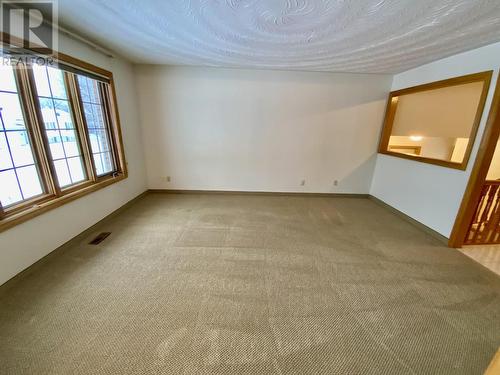 15 Fields Square, Sault Ste. Marie, ON - Indoor Photo Showing Other Room