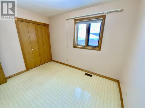 15 Fields Square, Sault Ste. Marie, ON - Indoor Photo Showing Other Room