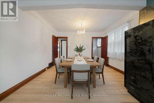 Virtually Staged - 186 Huxley Avenue S, Hamilton, ON - Indoor Photo Showing Dining Room