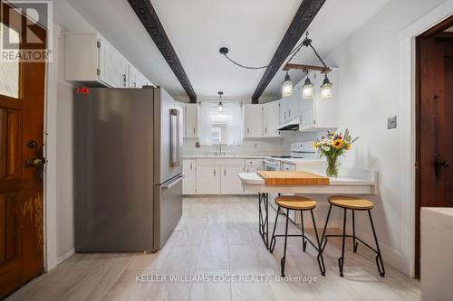 Virtually Staged - 186 Huxley Avenue S, Hamilton, ON - Indoor Photo Showing Kitchen