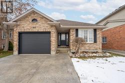2150 THORNICROFT CRESCENT  London South, ON N6P 1T7