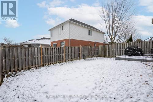 2150 Thornicroft Crescent, London South, ON - Outdoor