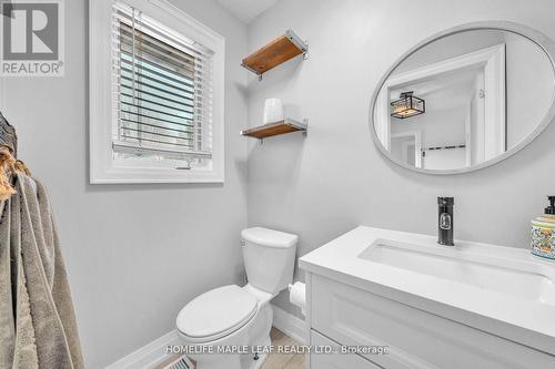 5702 Sixth Line, Erin, ON - Indoor Photo Showing Bathroom