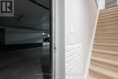 17 - 135 Long Branch Avenue, Toronto, ON - Indoor Photo Showing Other Room