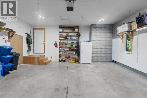 2131 21 Street Ne, Salmon Arm, BC - Indoor Photo Showing Garage