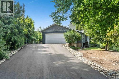 2131 21 Street Ne, Salmon Arm, BC - Outdoor