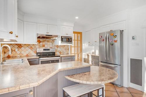 Kitchen - 1269 Rue Des Cyprès, Prévost, QC - Indoor Photo Showing Kitchen With Double Sink