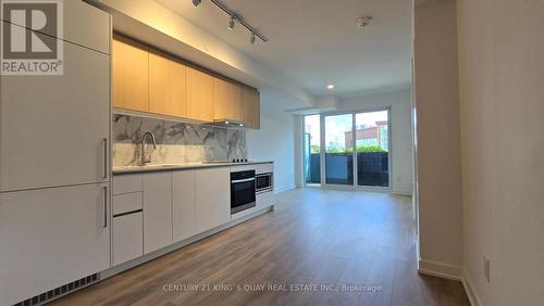 236 - 1100 Sheppard Avenue W, Toronto, ON - Indoor Photo Showing Kitchen