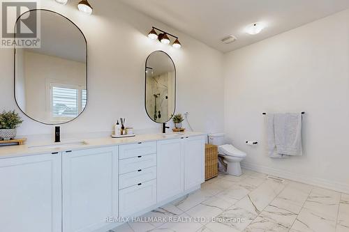 42 Meadow Vista Crescent, East Gwillimbury, ON - Indoor Photo Showing Bathroom