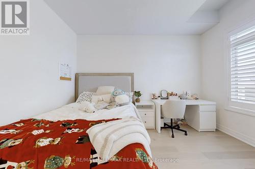 42 Meadow Vista Crescent, East Gwillimbury, ON - Indoor Photo Showing Bedroom