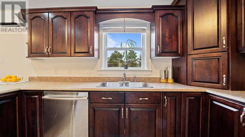 934 Basinview Drive, Bedford, NS - Indoor Photo Showing Kitchen