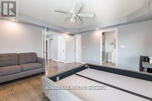 4991 Middlesex Gate, Mississauga, ON - Indoor