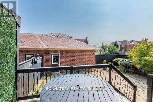 4991 Middlesex Gate, Mississauga, ON - Outdoor