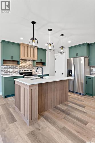 3044 Dumont Way, Regina, SK - Indoor Photo Showing Kitchen With Stainless Steel Kitchen With Upgraded Kitchen