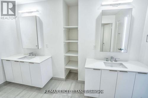 4506 - 20 Lombard Street, Toronto, ON - Indoor Photo Showing Bathroom