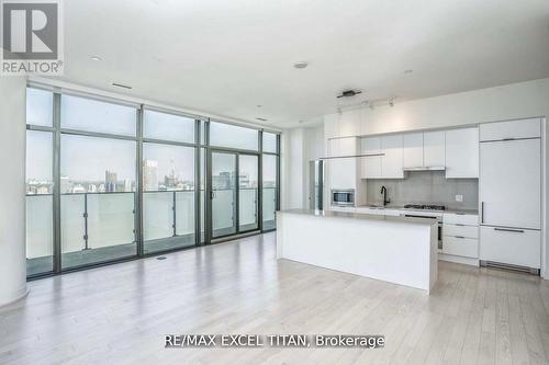 4506 - 20 Lombard Street, Toronto, ON - Indoor Photo Showing Kitchen