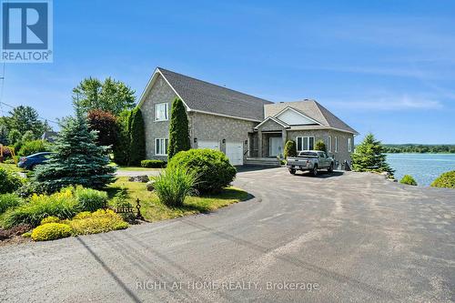 2 - 3001 Principale Street N, Alfred And Plantagenet, ON 