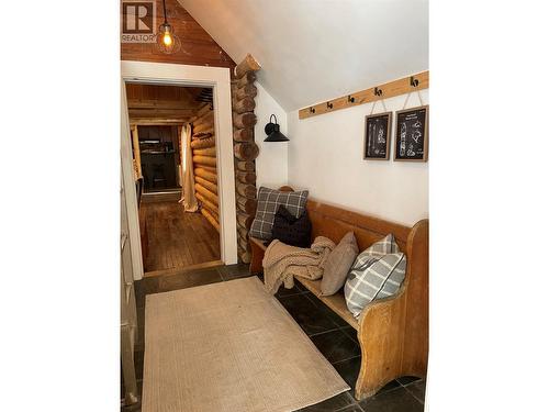 1166 Apex Mountain Road, Penticton, BC - Indoor