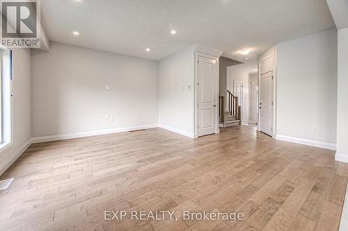 Example of other finished standard unit. - 235 Applewood Street, Blandford-Blenheim, ON - Indoor Photo Showing Other Room