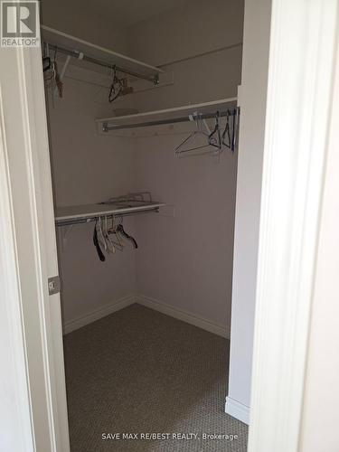 7 Glory Hill Road, St. Catharines, ON - Indoor With Storage