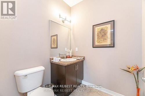 7 Glory Hill Road, St. Catharines, ON - Indoor Photo Showing Bathroom